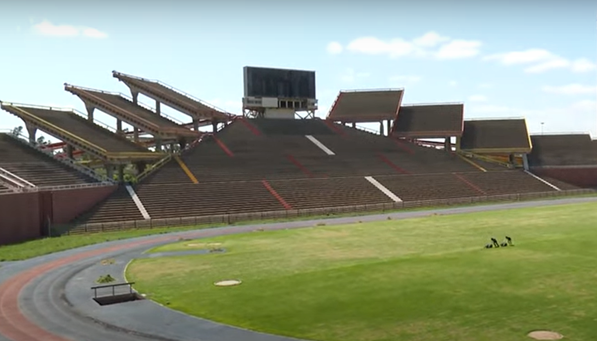 Stadionul Mmabatho, o arenă originală și neîngrijită din Africa de Sud