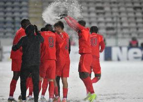 Cum a fost repetiția generală pentru returul cu PAOK: „Am luat și niște bulgări în cap”