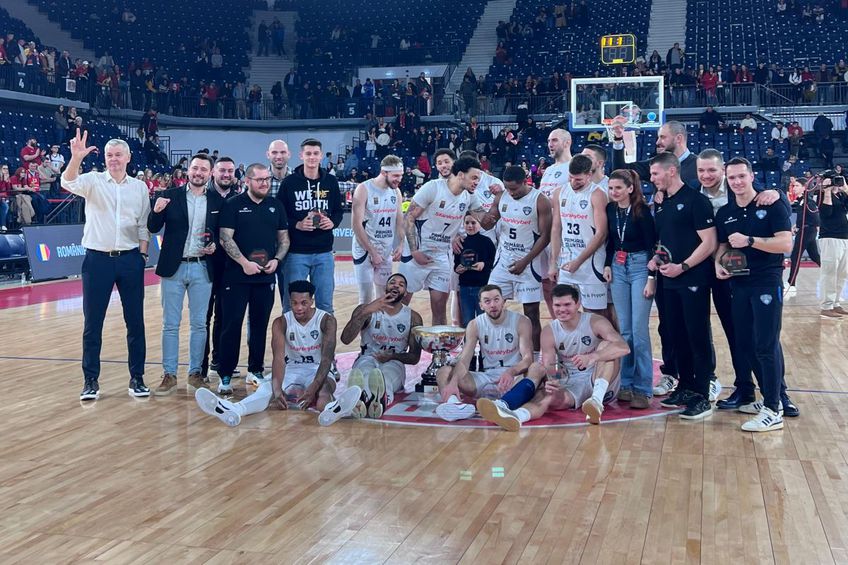 CSO Voluntari a învins-o pe CSM Oradea cu 93-83 și a câștigat a treia Cupă din istoria clubului
