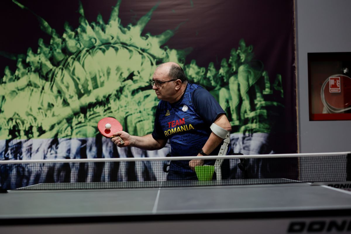 A descoperit medaliata României, dar e IGNORAT de Guvern: „NU sunt pe lista de prime, ministerul nu răspunde la cereri!” + Arată greutățile ascunse ale disciplinei: „E o discriminare pentru fete”