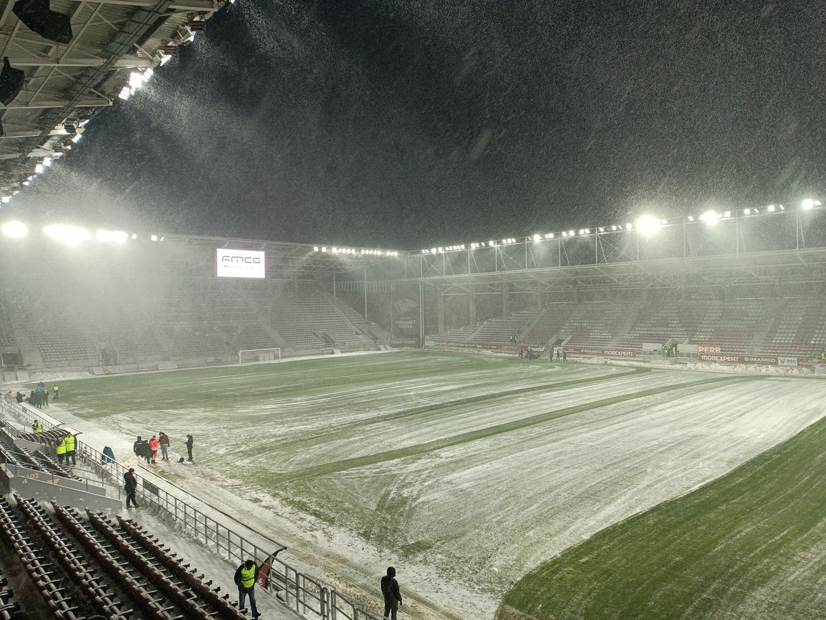 Cum arată gazonul de pe Giulești înainte de Rapid - Botoșani