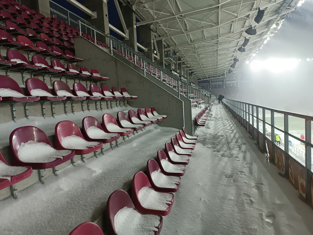 Cum arată gazonul de pe Giulești înainte de Rapid - Botoșani