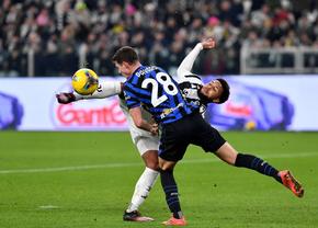 Halucinant! Comentatorul de la Juventus - Inter l-a jignit pe premier și a fost înlocuit la pauză