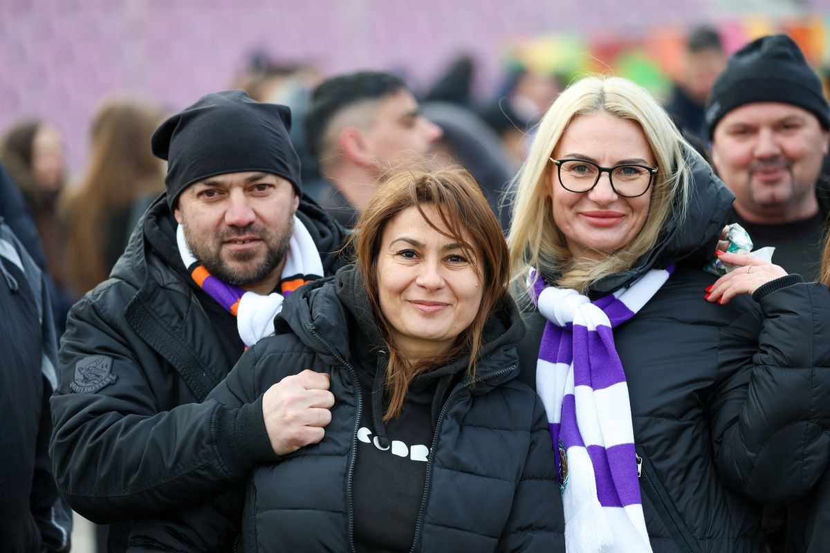 Emoții de toate felurile la Timișoara » Ultimul eveniment pe „Dan Păltinișanu”, suporterii și-au luat rămas bun de la „Monumentalul” violet