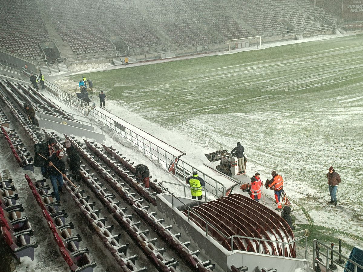 Cum arată gazonul de pe Giulești înainte de Rapid - Botoșani