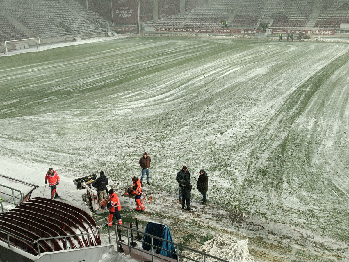 Cum arată gazonul de pe Giulești înainte de Rapid - Botoșani