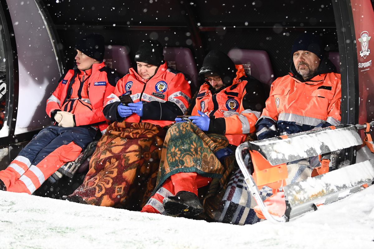 „Șumudică are nas, a vrut să-i atenționeze!” » „Revoluția” de o zi de la Rapid, din alt unghi: „Ceva la ordinea zilei”