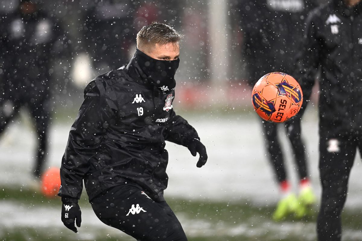 Rapid, victorie cu emoții în ultimul meci al etapei! Șumudică a plecat nervos la vestiare » Clasamentul ACUM în Superliga