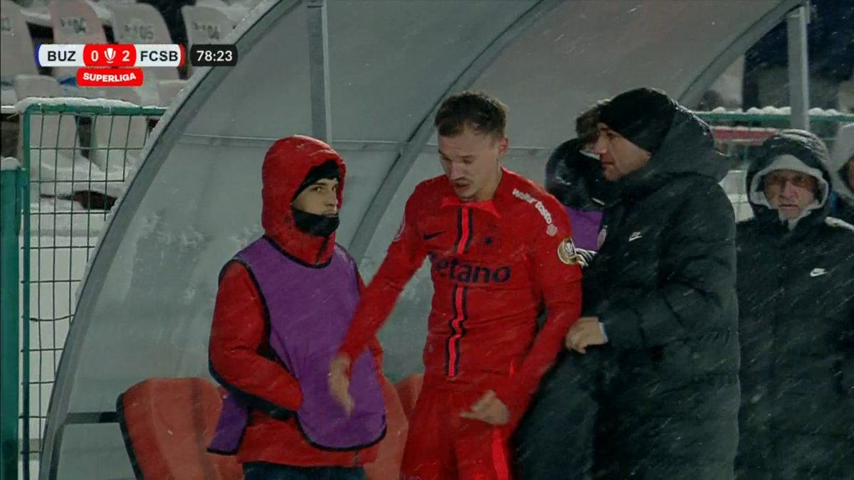 Lacrimi pe zăpadă! Consolat cu greu pe margine, după ce a fost schimbat la FCSB