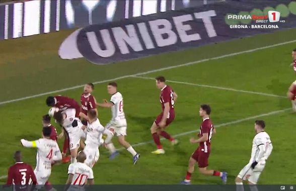 Sibienii protestează față de arbitrajul din meciul cu CFR: „Opriți-vă! E prea mult! Ajunge!”