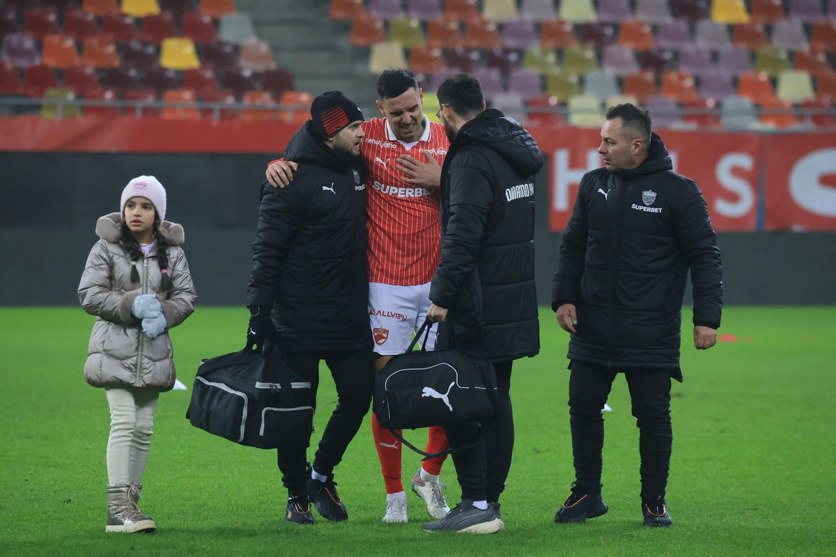 Imagini de la finalul meciului dintre Dinamo și Unirea Slobozia