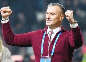 Daniel Pancu a dezvăluit cum își motivează echipa » Ce a spus despre șansele celor de la CFR la titlu: „Ar fi ceva de Cartea Recordurilor”