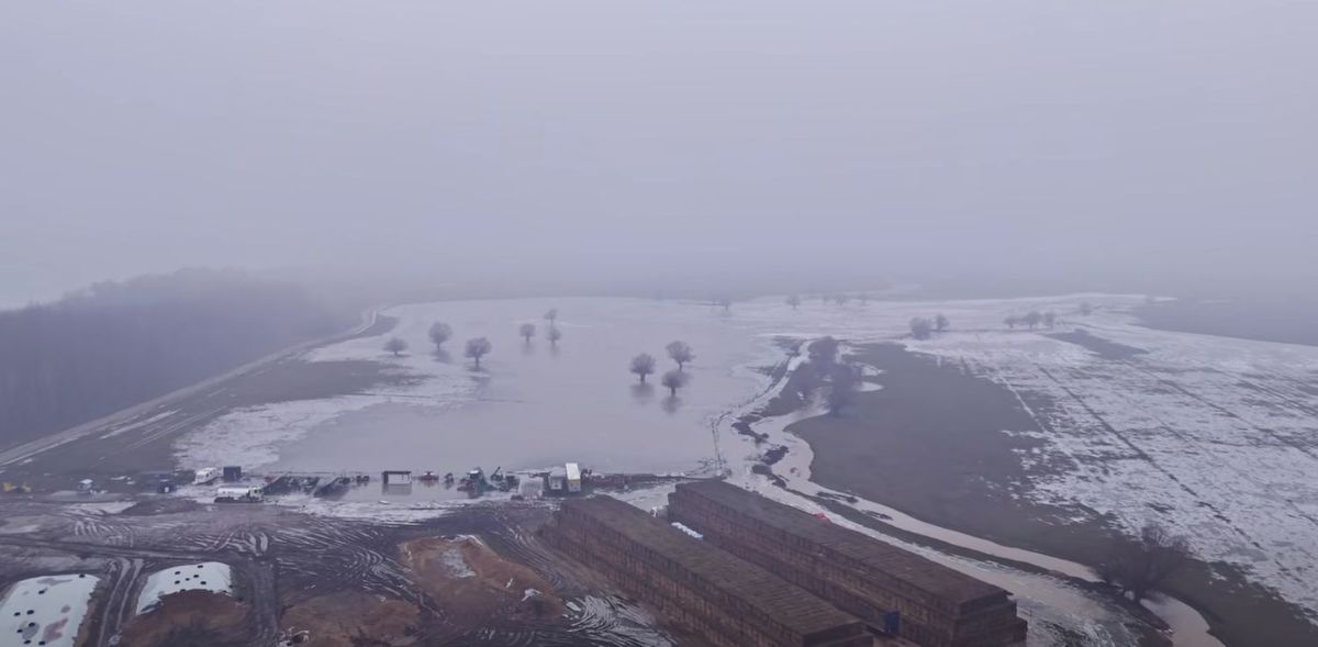 Ferma lui Gigi Nețoiu a fost inundată