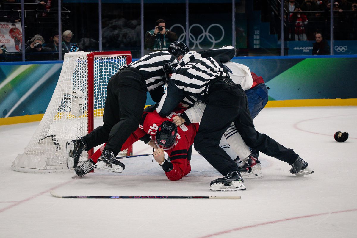 Franța l-a exclus pe hocheistul bătăuș de la Jocurile Olimpice