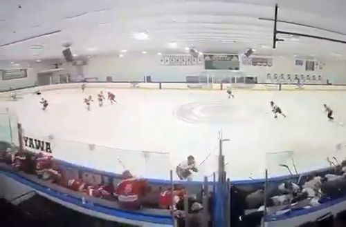 Atacatorul era tatăl unuia dintre elevii aflați pe gheață