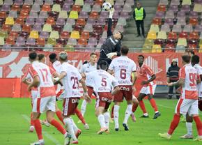 Lovitură în plin, cu 4 zile înainte de Rapid - Dinamo » S-a „rupt” și e OUT!