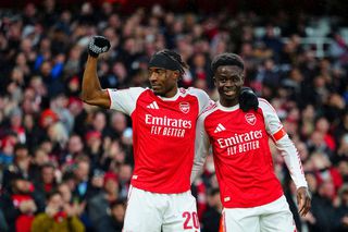 A semnat prelungirea și a devenit cel mai bine plătit jucător din istoria lui Arsenal