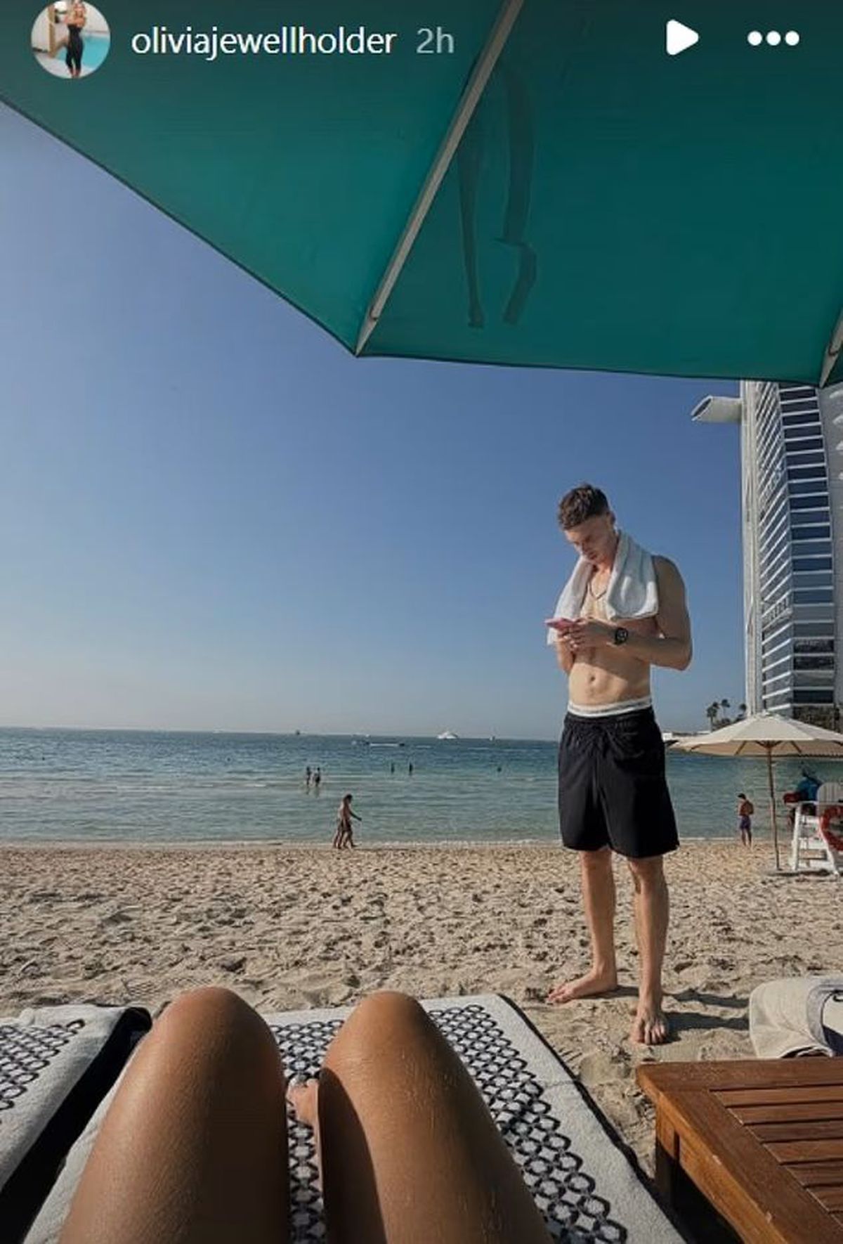 „Ai grijă, frate!” » Iubita starului din Premier League a stârnit o „furtună” pe internet cu ultima postare