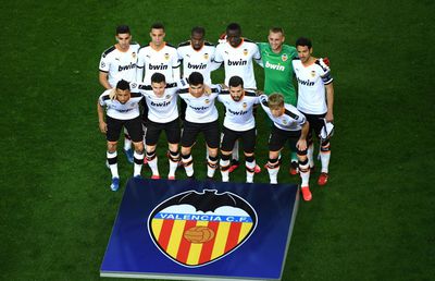 CORONAVIRUS. Situație tot mai grea la Valencia: 35 la sută din club e infectat. Există însă și vești bune