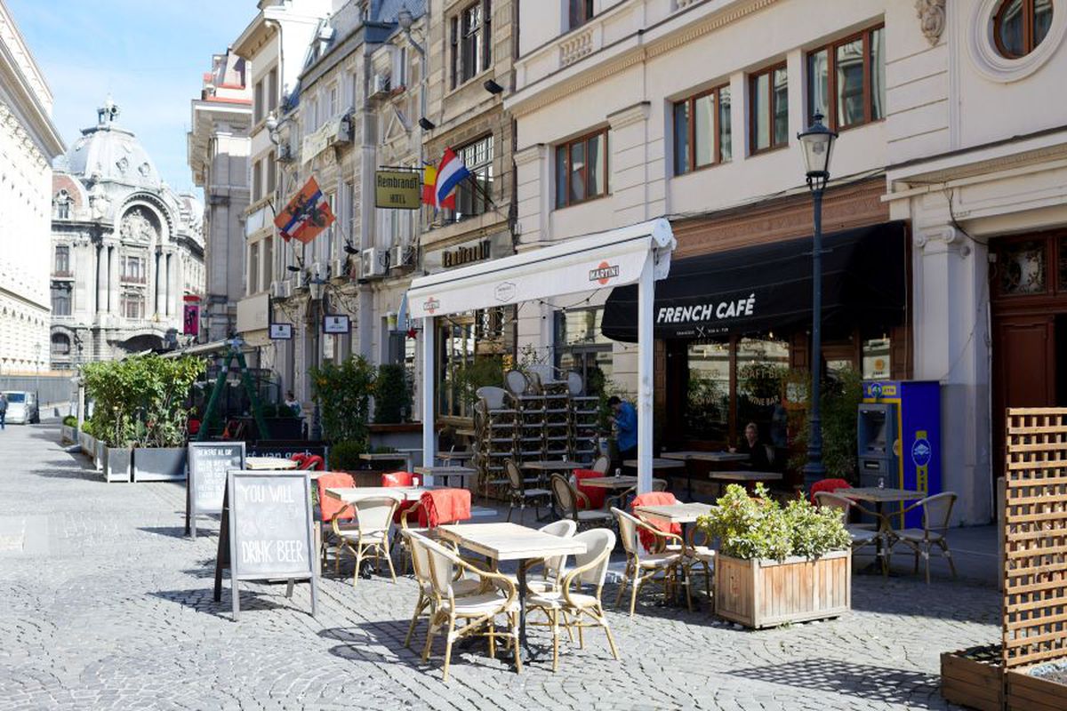 14.000 de case de pariuri se închid, plus alte 15.000 de agenții cu „păcănele"! Anunțul făcut în această seară