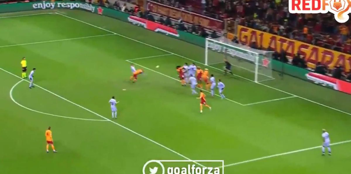 FOTO Galatasaray - Barcelona, assist Alex Cicâldău