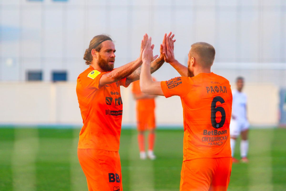 Eric Bicfalvi nu pleacă de la Ural, dar are mari probleme în Rusia: „Tot trimitem scrisori către Banca Centrală. Guvernul și Federația să ne ajute!”