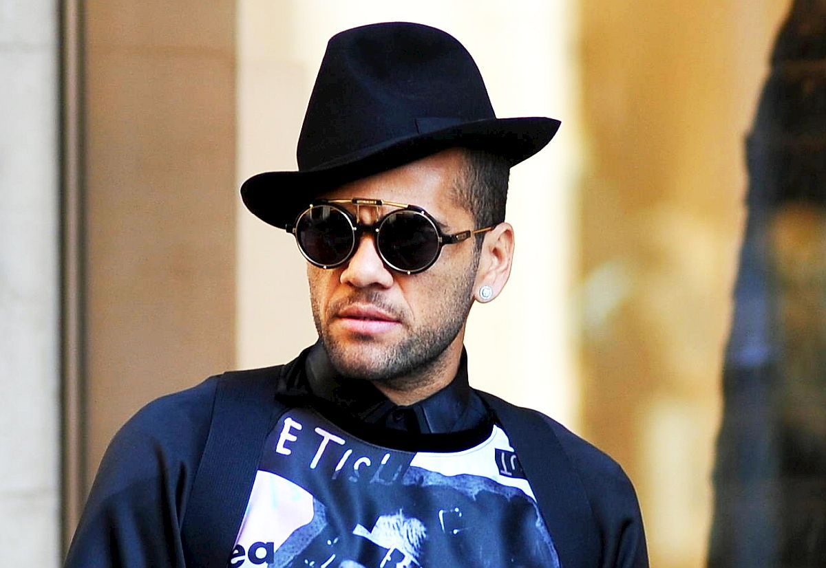 Acuzat de viol, Dani Alves face greva foamei și nu vrea să iasă din celulă