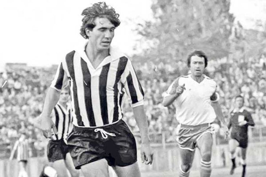 Gică Hagi, în tricoul Sportului Studențesc „Bomba anului” sau reclamă gratis? Prietenul lui Becali, patron în Liga 2, vrea să reînființeze o echipă de legendă din România!