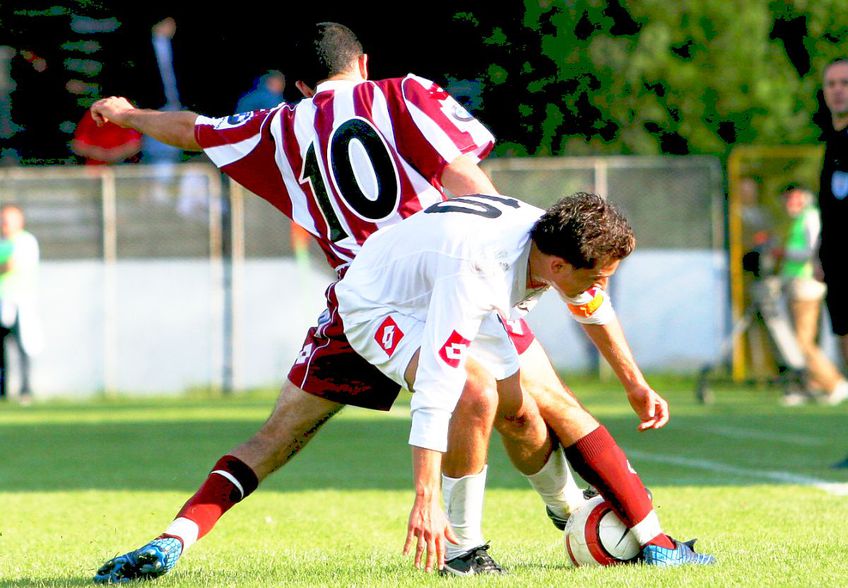 Un meci între Sportul și Rapid, în 2004, foto: GSP