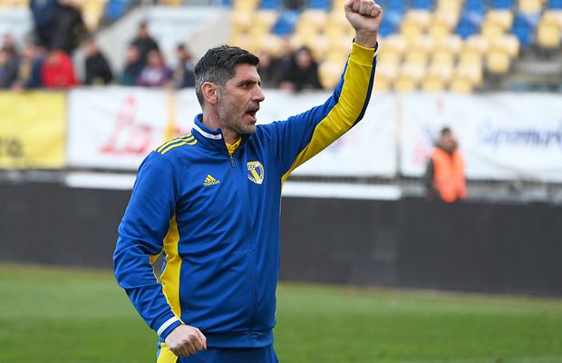 Florin Pîrvu, după 1-0 cu UTA: „Și-a câștigat locul! M-a obligat să-l bag titular” + Țicu: „Îl așteptăm pe Marian Copilu”