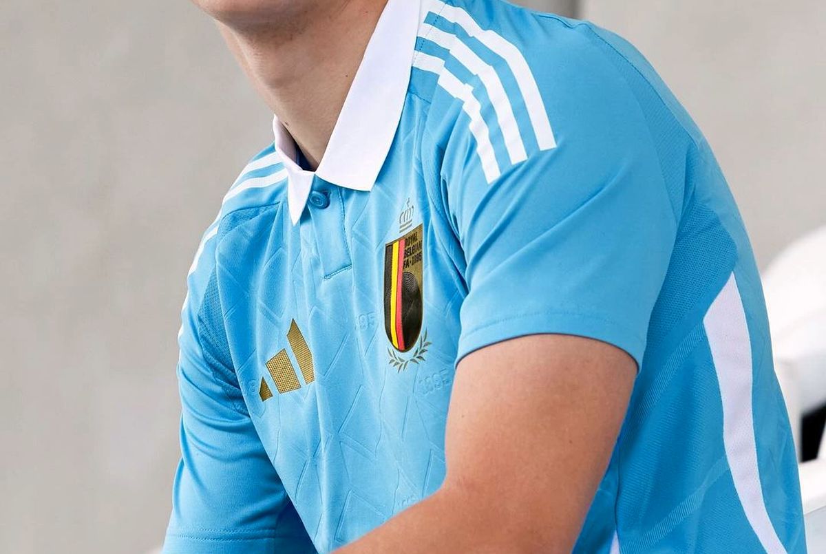 „Echipament de nota 10!” » Adversara României de la Euro, kit inspirat dintr-un celebru desen animat