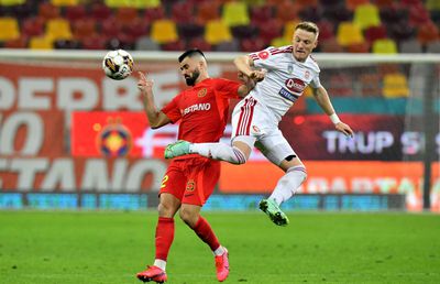 A dezvăluit după FCSB - Sepsi că a dat afară doi jucători: „Vreau să fiu sincer, am transmis conducerii”