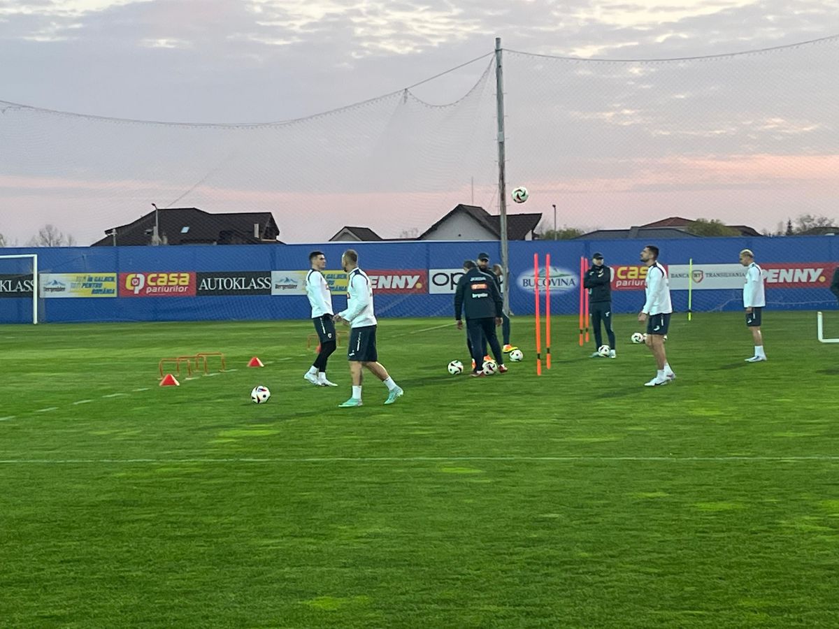 „Tricolorii”, primul antrenament cu mingea oficială de la EURO 2024