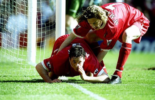 Robbie Fowler, despre cel mai controversat moment din cariera sa: „M-a costat ceva bani amenda, dar nu regret nimic!”