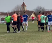 Incident șocant în Sibiu! Un fotbalist a fost CĂLCAT pe cap și umplut de sânge de suporterii și jucătorii adverși: „Am depus plângere penală”