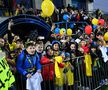 Sute de fani au venit la antrenamentul României