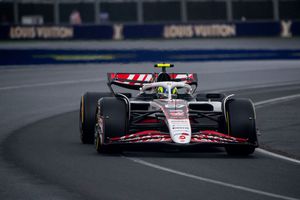 Un tânăr pilot de F1 a avut parte de o pregătire de lux în presezon » Cu ce mare sportiv s-a antrenat în Monaco