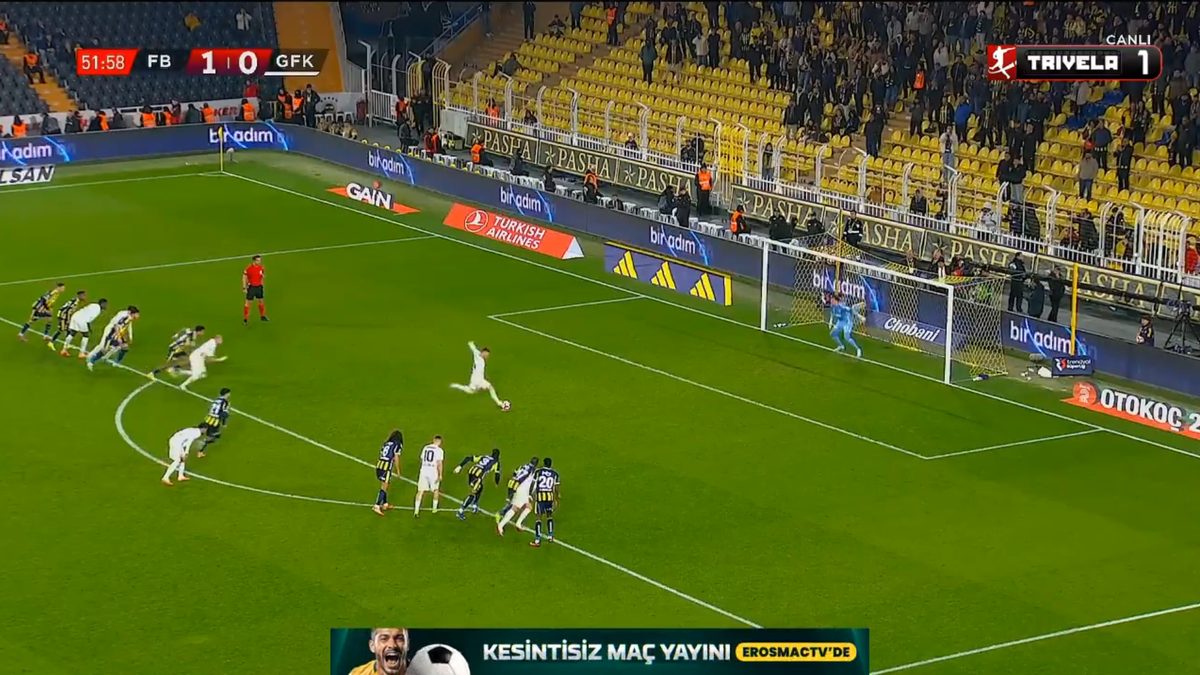 Alex Maxim, gol împotriva lui Fenerbahce