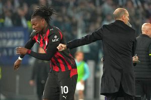 Conflict la AC Milan, Allegri a intervenit să calmeze spiritele » Reacția enigmatică a lui Rafa Leao