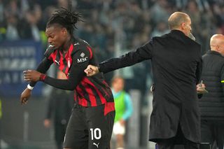 Conflict la AC Milan, Allegri a intervenit să calmeze spiritele » Reacția enigmatică a lui Rafa Leao