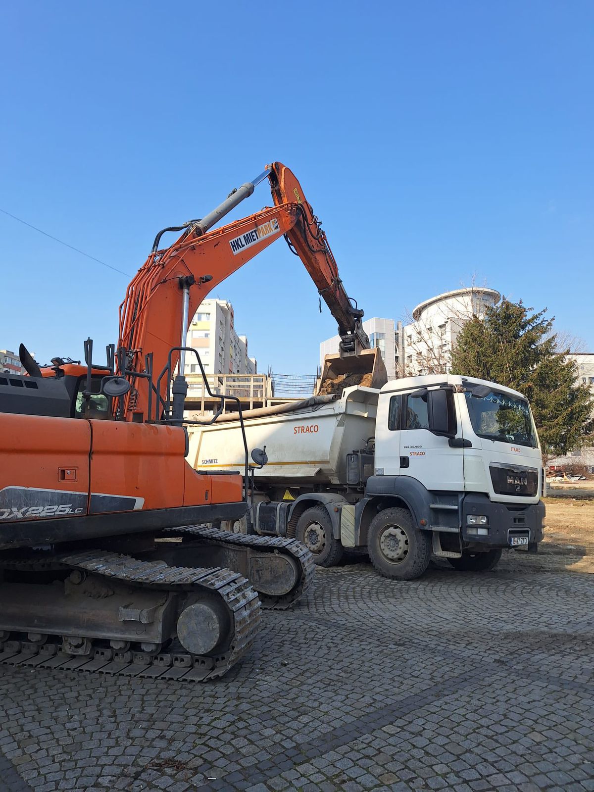 „Pas important la stadionul Dinamo” » Dispare nocturna după 23 de ani! Cele mai noi imagini