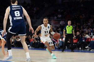 Bahcesehir – U-BT Cluj-Napoca, duel pentru calificarea în semifinalele EuroCup! Revenire solidă a oaspeților la finalul primei reprize