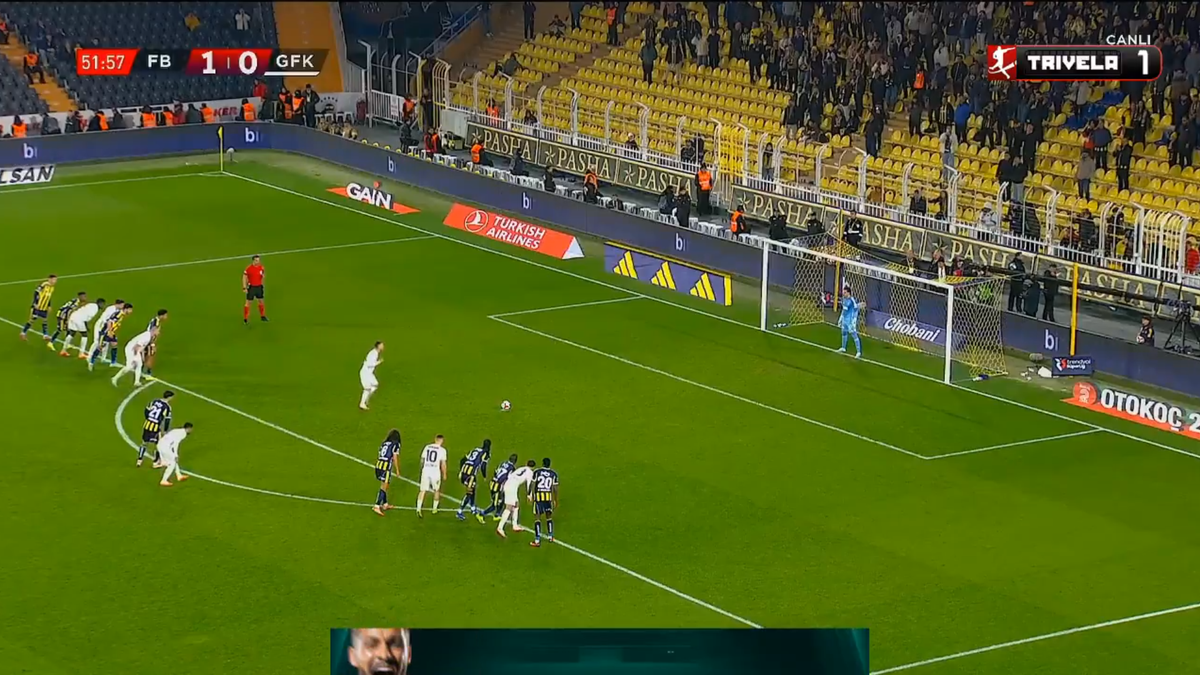 Alex Maxim, gol împotriva lui Fenerbahce