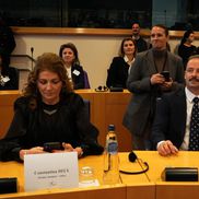 Constantina Diță și Marius Urzică, doi dintre campioni olimpicicare au însoțit-o pe Nadia Comăneci la Bruxellles FOTO Ștefan Petre