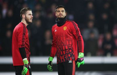 Final de carieră! Portarul cu cele mai multe selecții la națională s-a retras din motive familiale