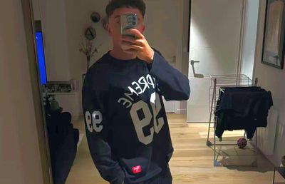 Teroare la 3 dimineața pentru jucătorul din Serie A: „Gura închisă sau vă împușcăm!” » El și familia, sechestrați în casă de 6 hoți înarmați cu pistoale