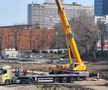 Demontarea instalației de nocturnă de la stadionul Dinamo. // FOTO: Facebook @Noul Stadion Dinamo
