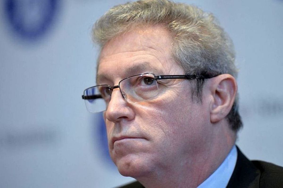 COVID-19. Adrian Streinu-Cercel și când am putea scăpa de interdicții: „Virusul are o evoluție «în dromader»”