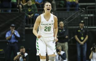 Performanță de senzație! Sabrina Ionescu, alegerea #1 în draft-ul WNBA: „Puține speranțe atrag atenția precum o face ea” » L-a avut mentor pe Kobe Bryant