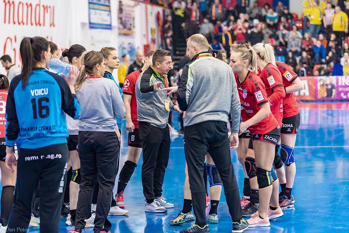 Alexandru Weber cere încheierea sezonului la handbal: „Cine răspunde dacă se îmbolnăvește cineva?”